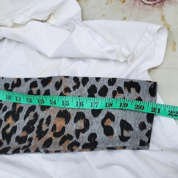 Zara animal print‎ Ling sleeve tee L - Picture 6 of 6